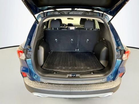Used 2020 Ford Escape SE FWD image 25