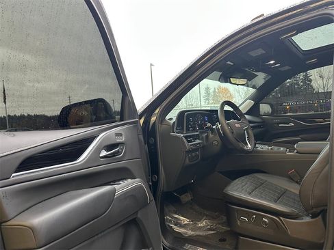 Certified 2023 Cadillac Escalade V w/ Heavy-Duty Trailer Package image 22