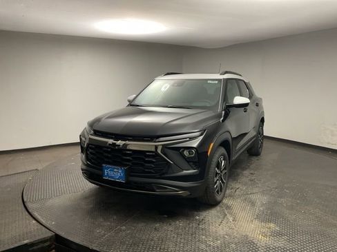 New 2026 Chevrolet TrailBlazer ACTIV w/ Convenience Package image 3