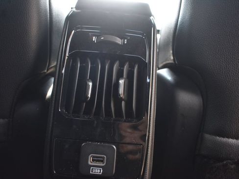 Used 2025 Jeep Compass Trailhawk AWD/4WD image 30