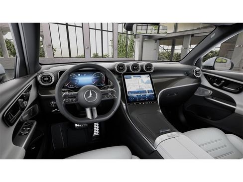 New 2026 Mercedes-Benz GLC 300 4MATIC image 3
