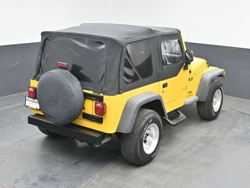 Used 2006 Jeep Wrangler X AWD/4WD image 33