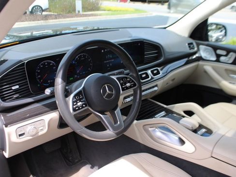 Certified 2020 Mercedes-Benz GLS 450 4MATIC image 4