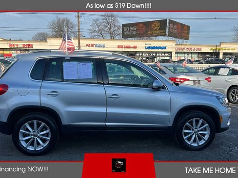 Used 2017 Volkswagen Tiguan Wolfsburg Edition image 6