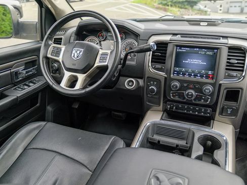 Used 2018 RAM 2500 Laramie w/ Sport Appearance Group AWD/4WD image 42