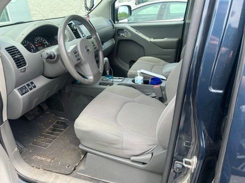 Used 2019 Nissan Frontier SV w/ Value Truck Package AWD/4WD image 25