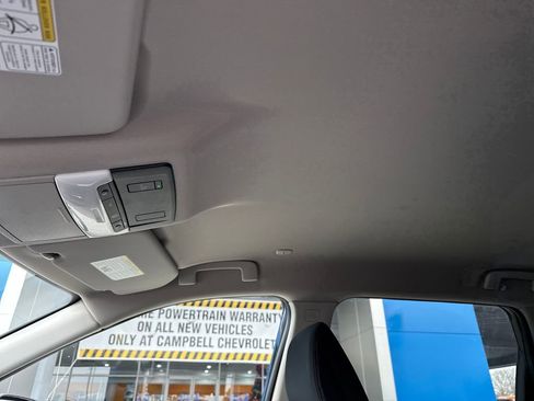 Used 2023 Nissan Rogue SV image 25