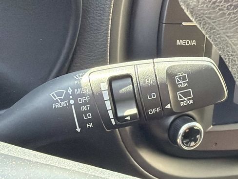 Used 2023 Kia Soul LX w/ Option Group 015 FWD image 24