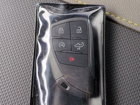Used 2025 Chevrolet Silverado 1500 ZR2 w/ Technology Package AWD/4WD image 35