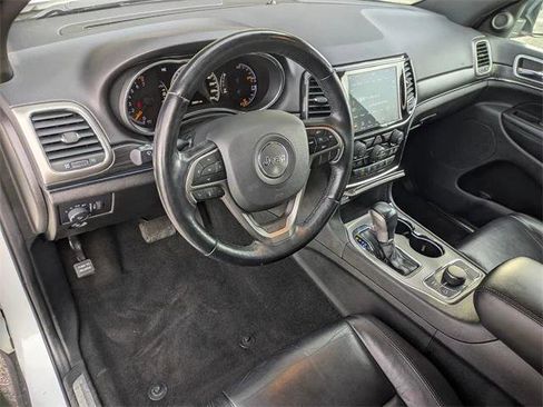 Certified 2022 Jeep Grand Cherokee Limited image 16