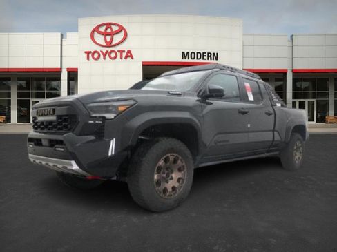 New 2025 Toyota Tacoma 4x4 Double Cab Hybrid image 6