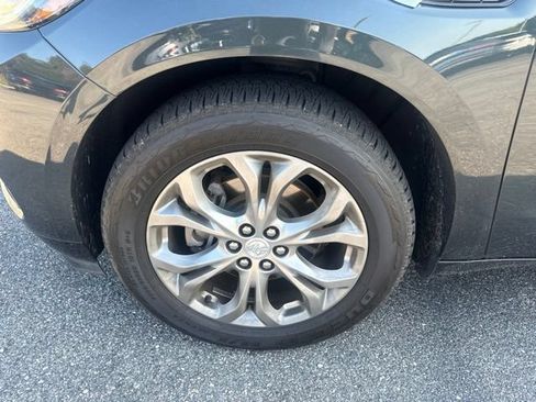 Used 2018 Buick Enclave Avenir w/ Avenir Technology Package AWD/4WD image 9