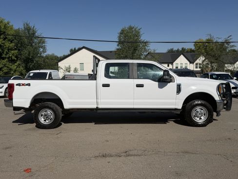 Used 2017 Ford F250 XL w/ Power Equipment Group AWD/4WD image 12