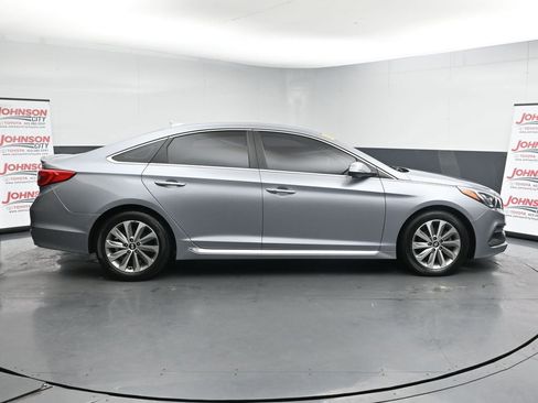 Used 2016 Hyundai Sonata Sport w/ Option Group 02 image 9