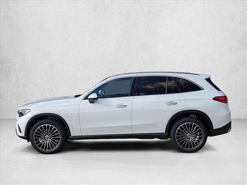 Used 2026 Mercedes-Benz GLC 300 image 10