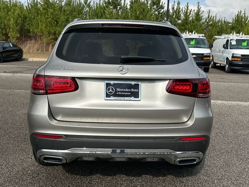 Certified 2022 Mercedes-Benz GLC 300 w/ Premium Package Lite image 11