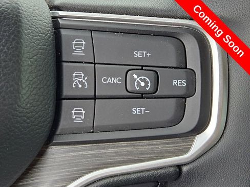 Used 2024 Jeep Wagoneer Series II AWD/4WD image 23