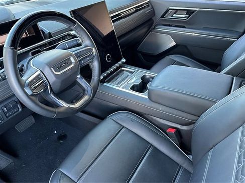 Used 2024 GMC Sierra EV Denali image 10