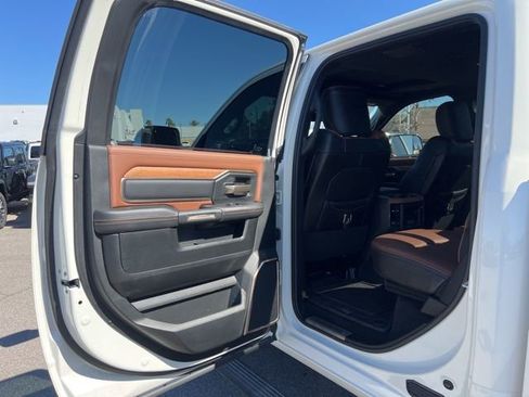 Used 2020 RAM 3500 Limited image 18