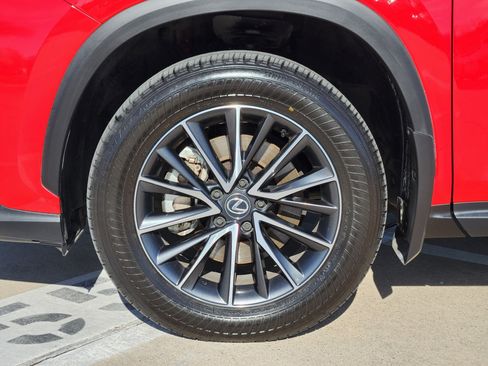 Used 2025 Lexus NX 250 FWD w/ Accessory Package (2T) image 10