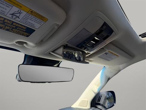 Used 2022 Lexus GX 460 Premium w/ Accessory Package image 60