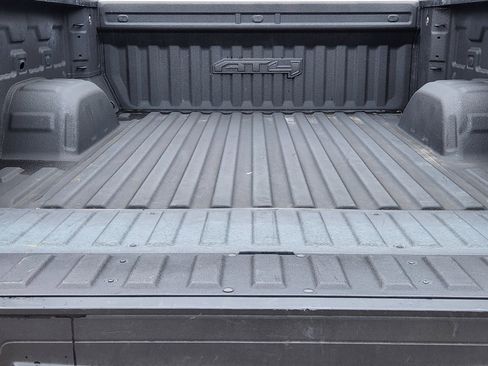 Used 2024 GMC Sierra 1500 AT4 w/ AT4 Preferred Package AWD/4WD image 45