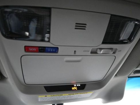 Used 2019 Subaru Outback 2.5i Premium image 14