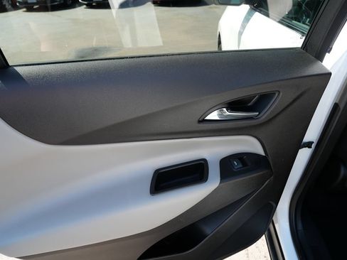 Used 2019 Chevrolet Equinox LT AWD/4WD image 27