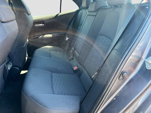 Used 2025 Toyota Corolla SE w/ SE Package FWD image 22