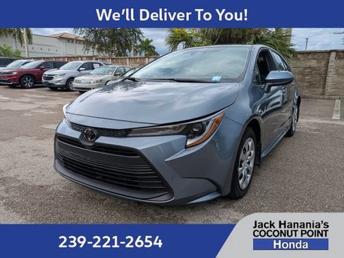 Used 2026 Toyota Corolla LE FWD image 8
