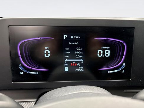 Used 2025 Kia Sportage LX image 13