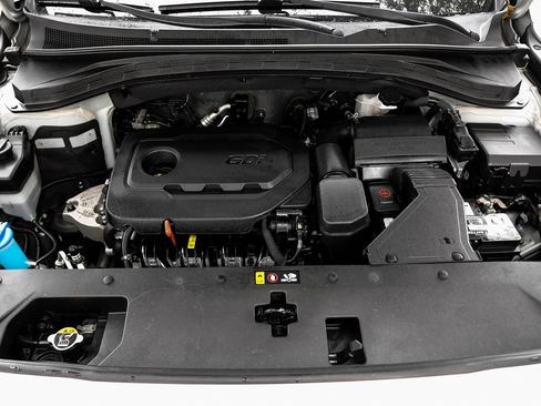 Used 2019 Hyundai Santa Fe SEL image 7