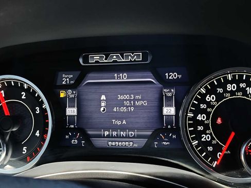 Used 2024 RAM 3500 Laramie AWD/4WD image 21