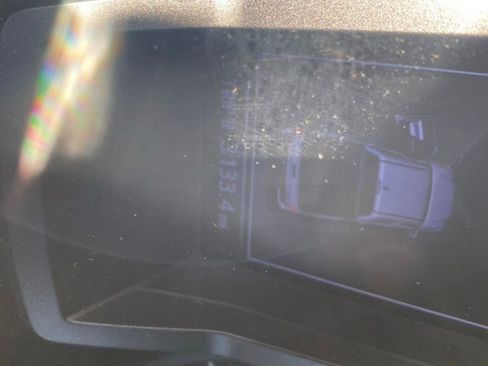 Used 2019 Toyota Tacoma TRD Sport AWD/4WD image 5