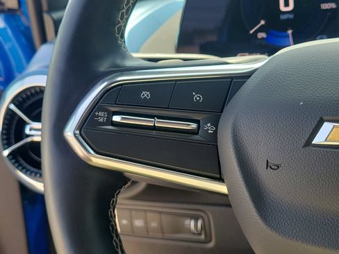 Certified 2024 Chevrolet Equinox EV LT FWD image 22