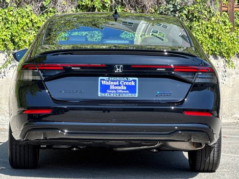 Used 2026 Honda Accord Sport image 5