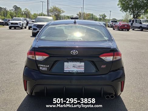 Used 2024 Toyota Corolla SE FWD image 4