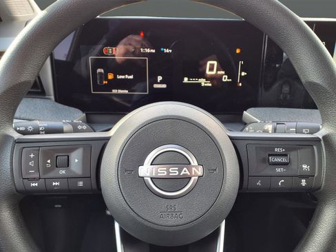 New 2026 Nissan Kicks SV w/ SV Premium Package AWD/4WD image 18