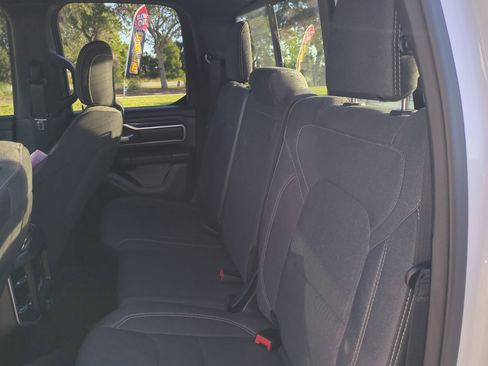 Used 2022 RAM 1500 Big Horn image 12