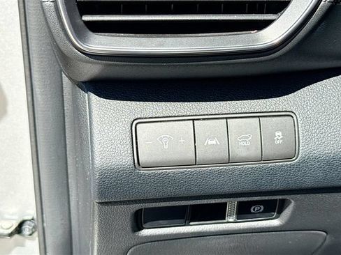 Used 2023 Hyundai Santa Fe SEL FWD image 10