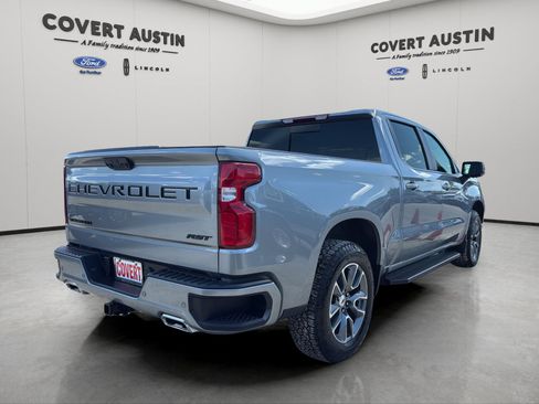 Used 2025 Chevrolet Silverado 1500 RST AWD/4WD image 5