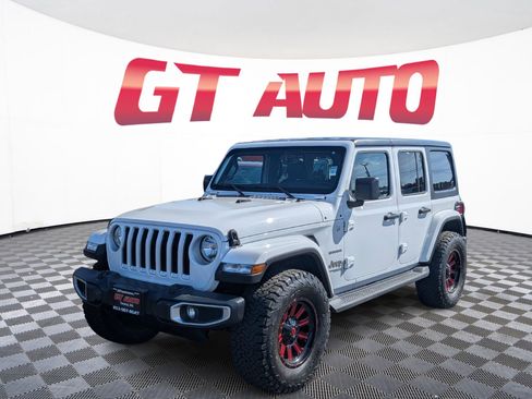 Used 2021 Jeep Wrangler Unlimited Sahara w/ Uconnect 4C Nav & Sound Group AWD/4WD image 2