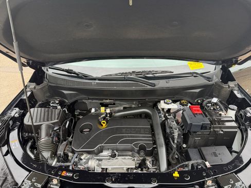 Used 2025 Chevrolet Equinox LT image 31