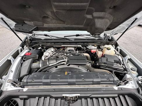Certified 2024 GMC Sierra 3500 Denali Ultimate AWD/4WD image 39