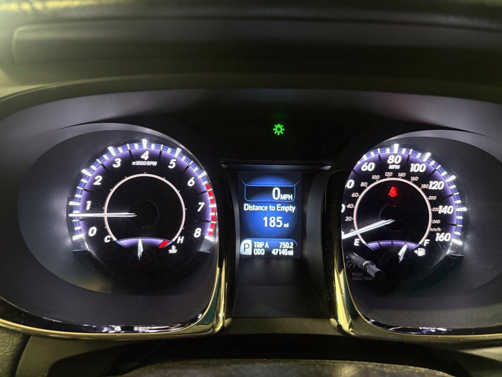 Used 2014 Toyota Avalon XLE Touring FWD image 15