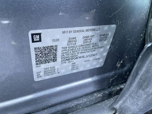 Used 2020 Chevrolet Traverse LT image 32