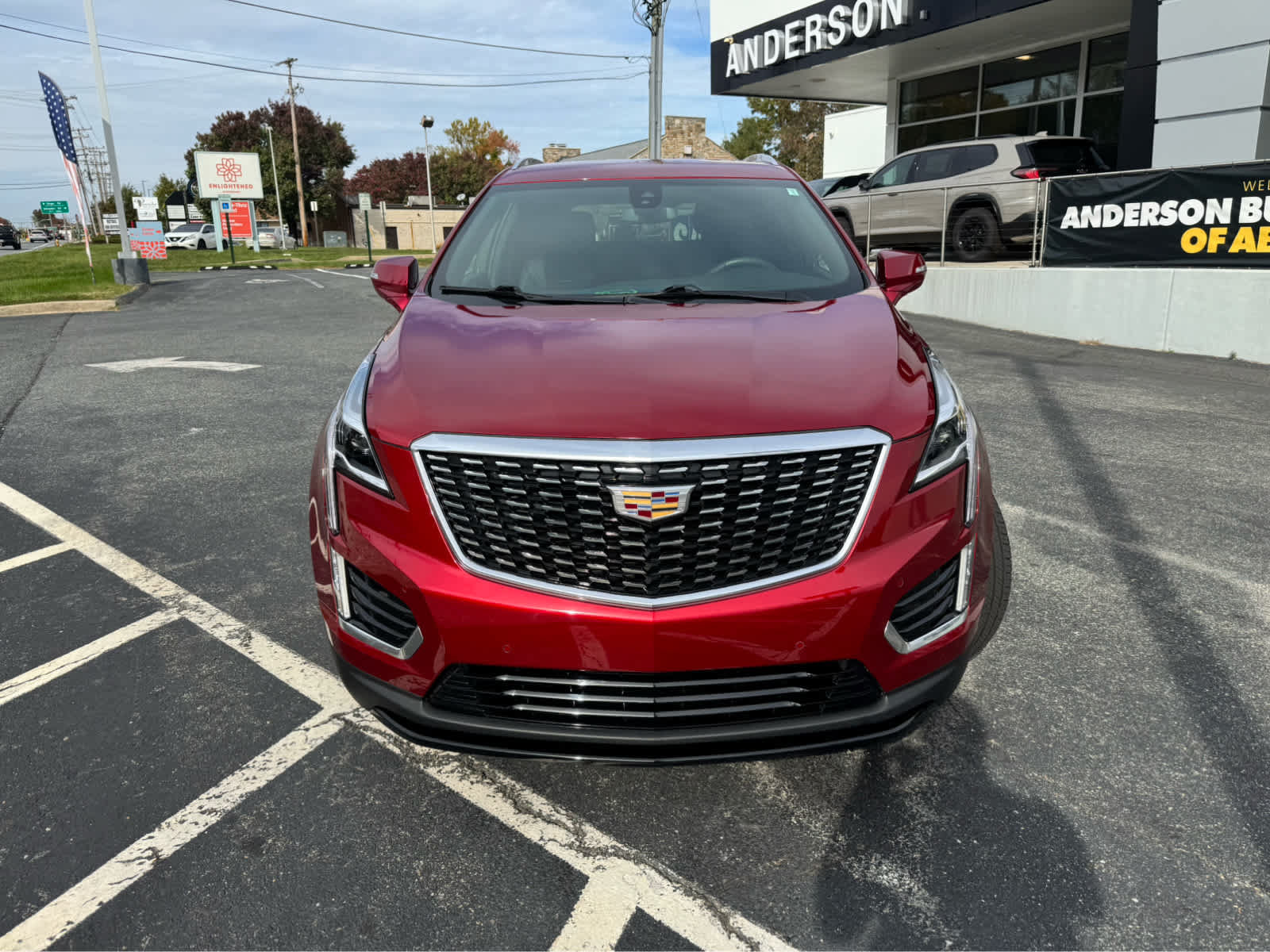 Used 2021 Cadillac XT5 Luxury AWD/4WD image 2