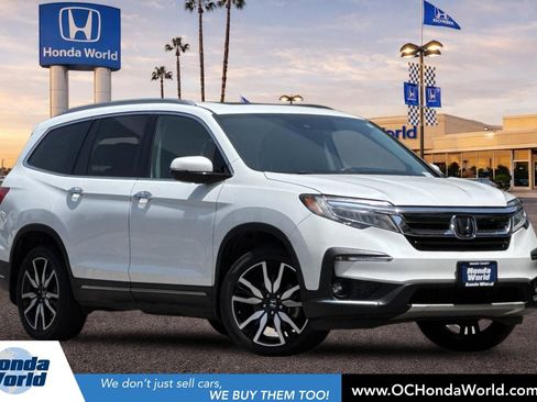 Used 2020 Honda Pilot Touring image 1