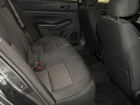 Used 2024 Nissan Altima 2.5 SV AWD/4WD image 13