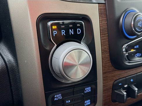 Used 2014 RAM 1500 Laramie w/ Convenience Group image 17